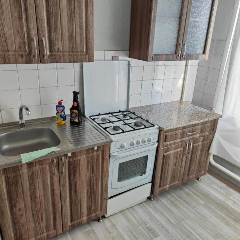 Продам 3-х комнатную квартиру пос. - Орск