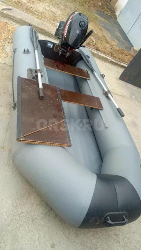 Продам лодку 2.8 с мотором ханкай 6л.с - Орск