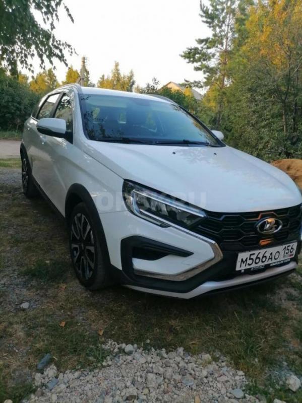 Продам Лада Веста кросс конец 2024г в, 1 хозяин, пробег 25000, состояние нового авто. - Гай