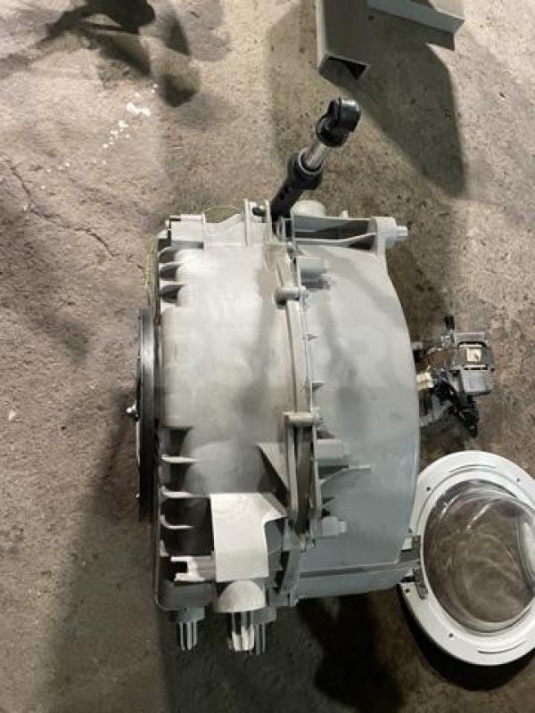 Продам  комплектующие (по частям) стиральной машины  Werpool   AWG 326  Б/У
1. электродвигатель  — - Новотроицк