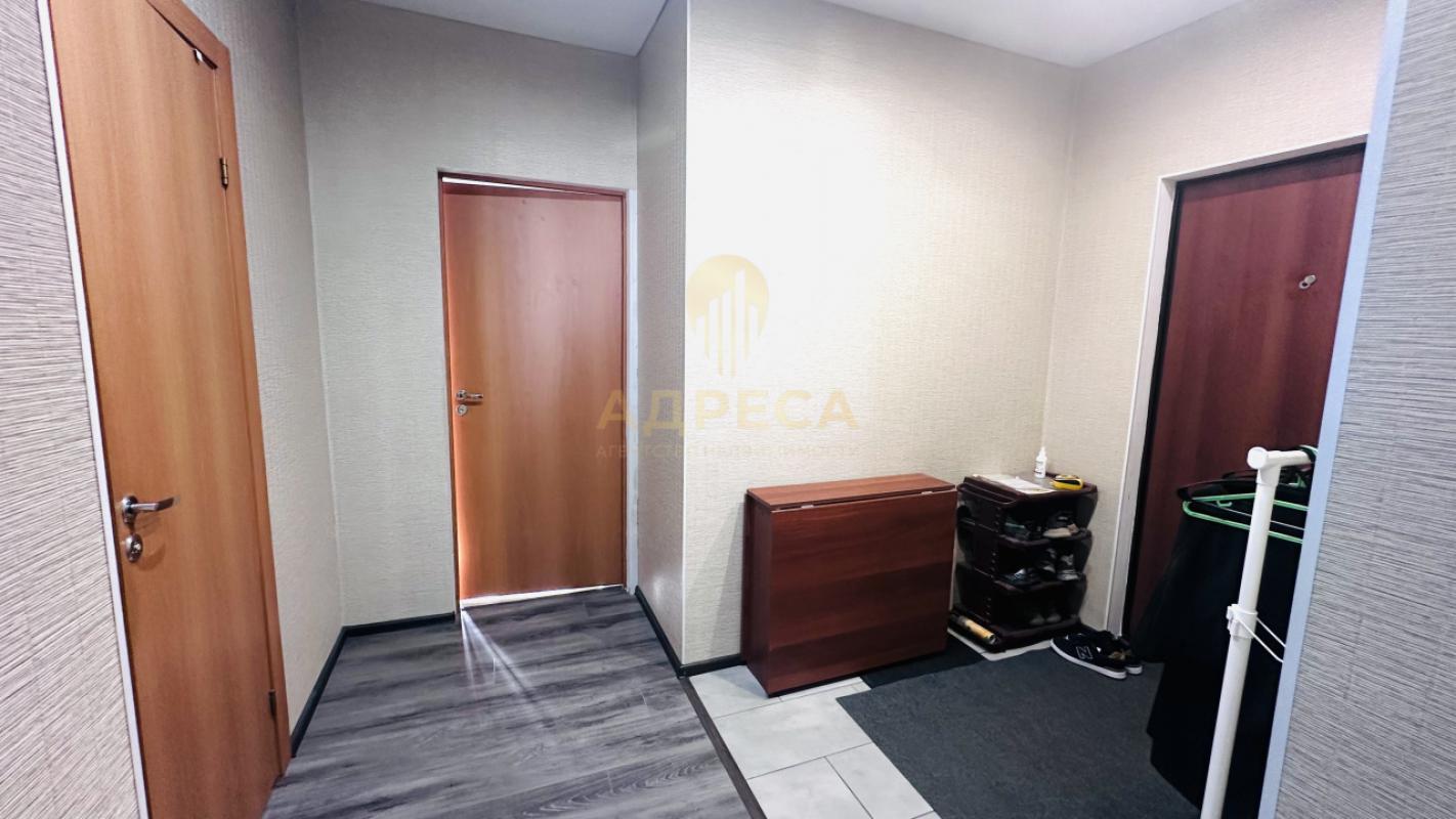 Продается Евродвушка, планировка "распашонка". - Оренбург