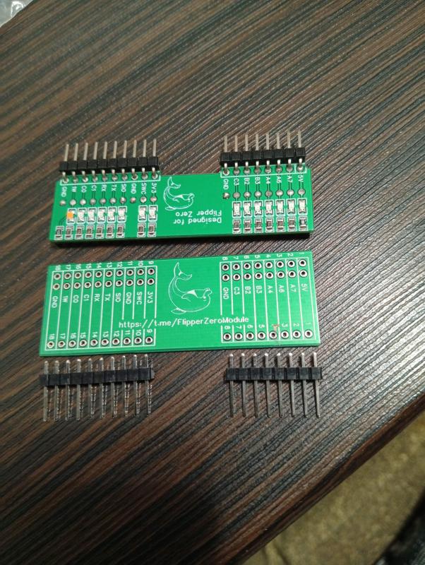ПРОДАМ: 
Устройство FLIPPER  ZERO  (MODEL  FLP-Z-W-R04(01)  с внешними радиомодулями (6 шт.). - Новотроицк