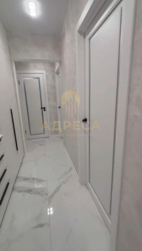 В продаже квартира как евро 3-ка, кухня-гостиная 17 кв м, 2 спальни, отдельно сан узел, отдельно гар - Оренбург