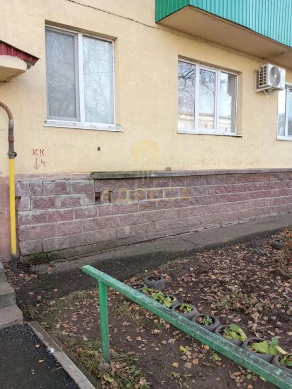 Продается 3 комнатная квартира по адресу Комарова 11, на 1 этаже пятиэтажного дома. - Благовещенск