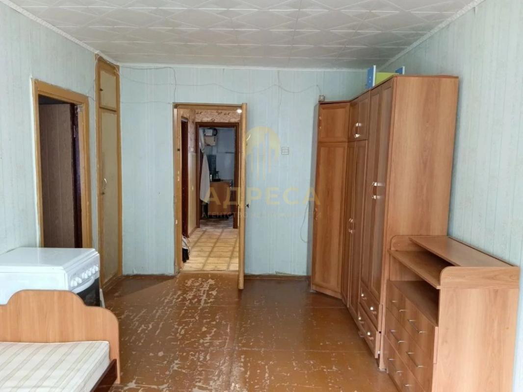 Продается 3 комнатная квартира по адресу Комарова 11, на 1 этаже пятиэтажного дома. - Благовещенск