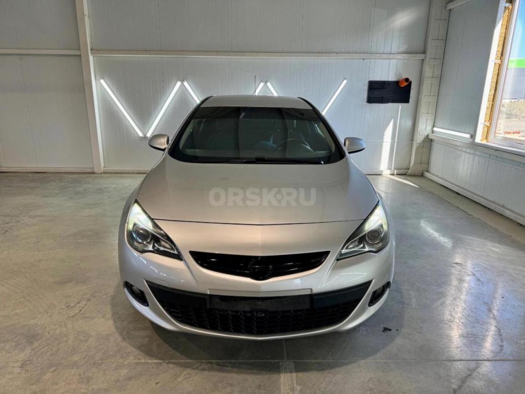В продаже OPEL ASTRA в отличном состоянии, 2012 года. - Орск