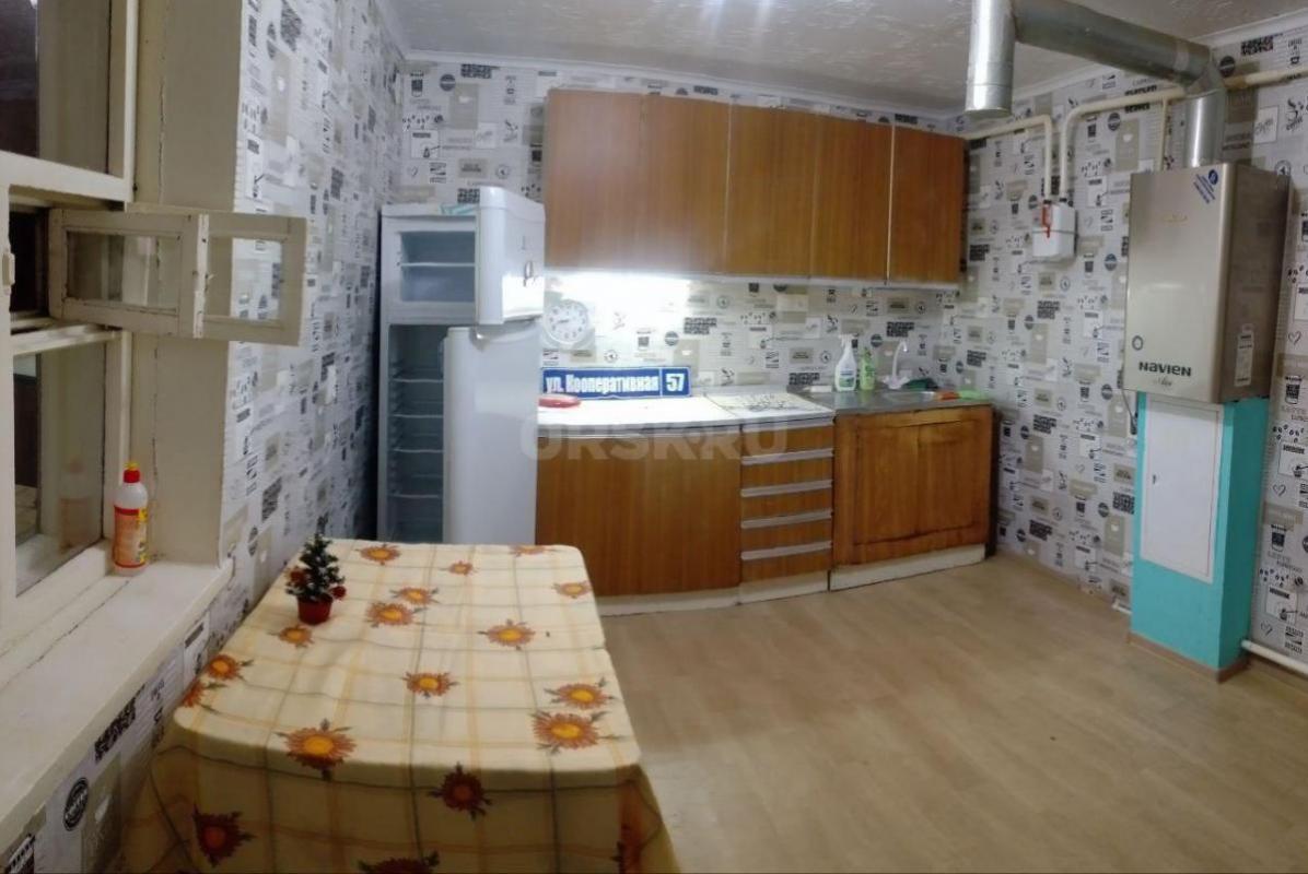 Продается теплый дом в п. - Орск