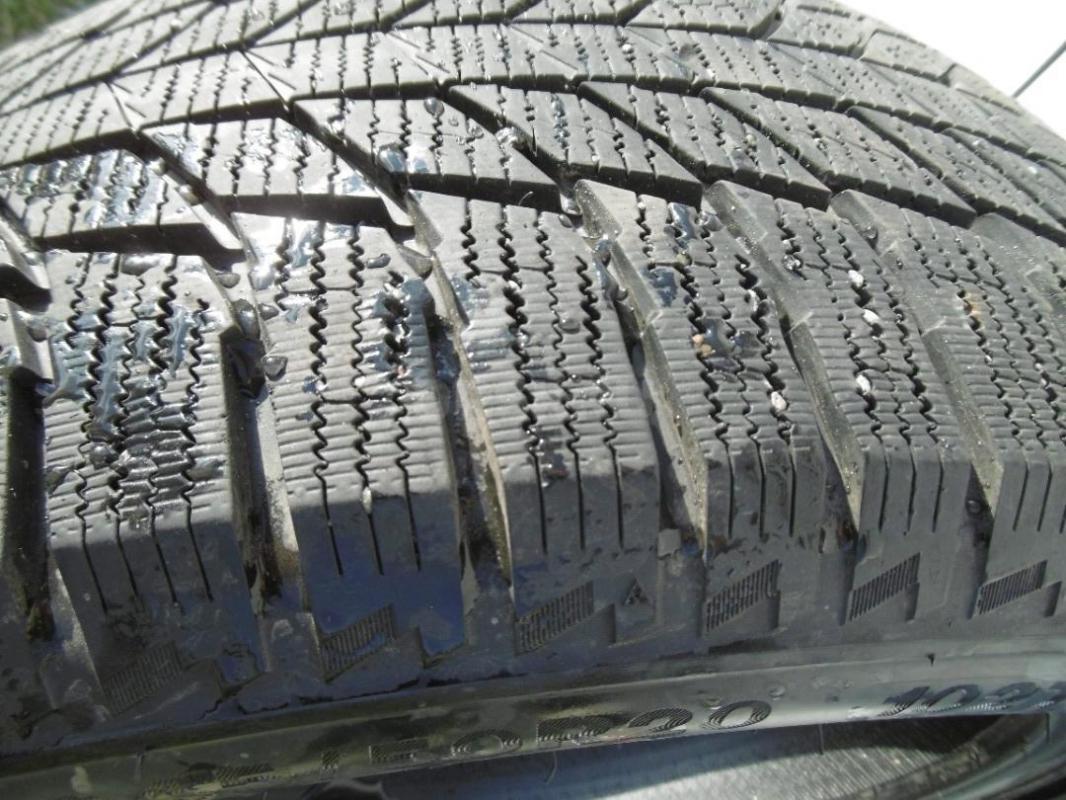 Продам зимние шины Triangle TRIN PL01 245/50 R20 102T (4шт.) - Орск