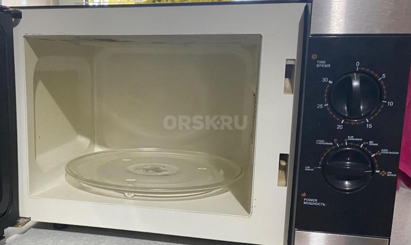 Микроволновая печь в хорошем рабочем состоянии. - Орск