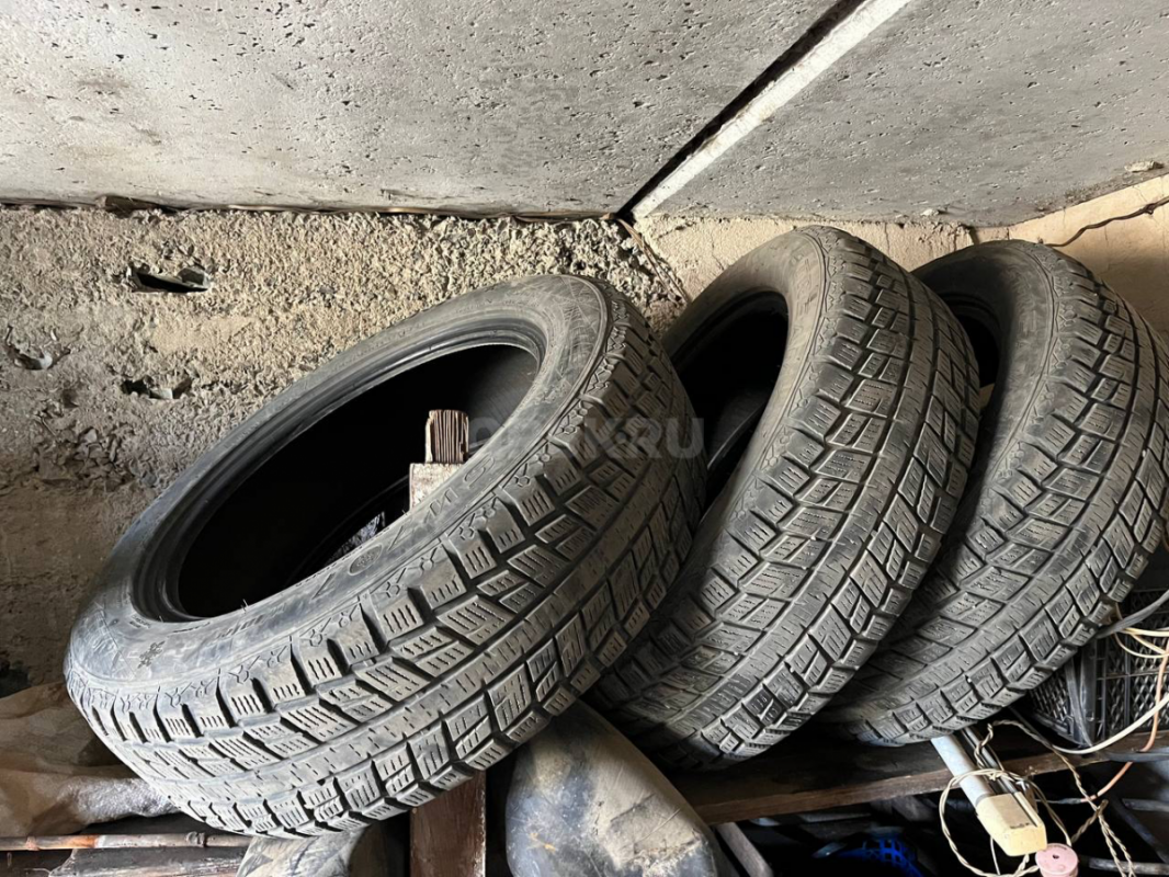 R 18 225 60 зимняя резина липучка STREAMSTONE, стояла на Nissan X-trail. - Орск