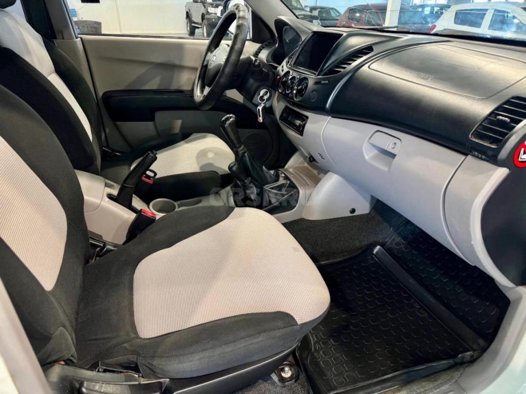 В продаже MITSUBISHI L 200, 2012 года выпуска. - Орск