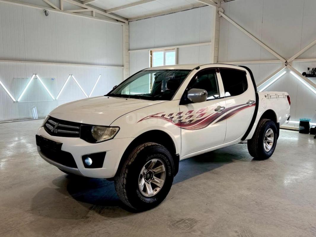 В продаже MITSUBISHI L 200, 2012 года выпуска. - Орск