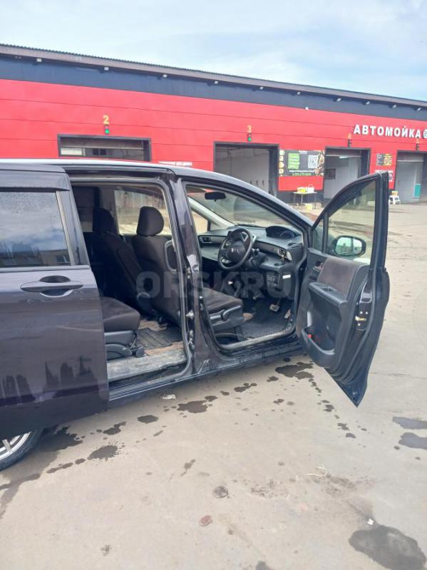 Продам HONDA FREED 2012 ... 6 мест... салон трансформер, состояние идеальное. - Гай