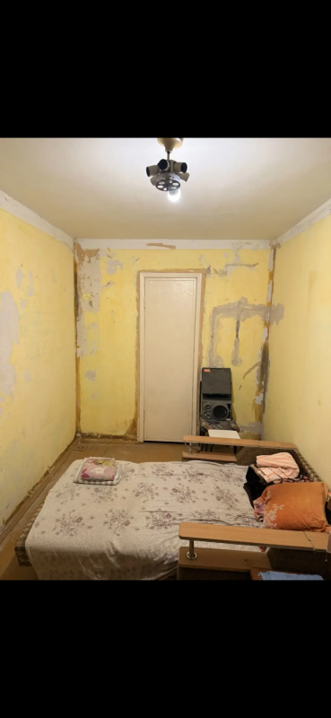 Продается 2х комнатная квартира, 3й этаж, проводка полностью поменяна. - Новотроицк