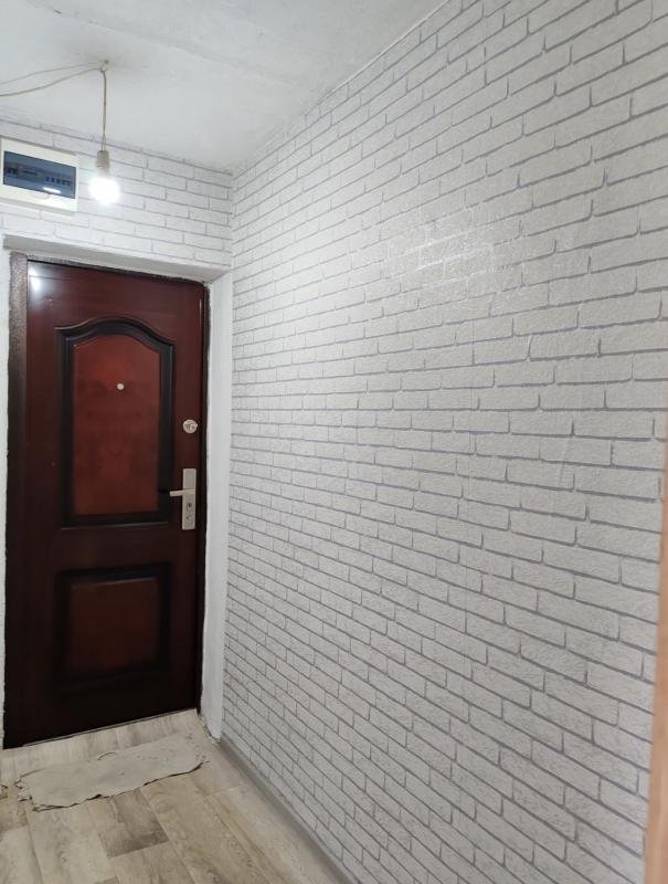 Продам однокомнатную квартиру в центре города, по адресу советская 114. - Новотроицк