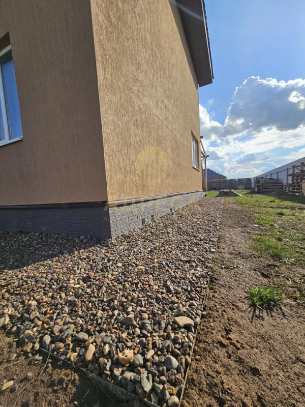 Продается дом в ЭЛИТНОЙ части поселка Кушкуль, по адресу: улица Земская 19. - Оренбург