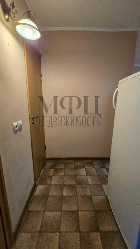Продаётся замечательная тёплая квартира улучшенной планировки, расположенная по адресу: Просвещения, - Орск