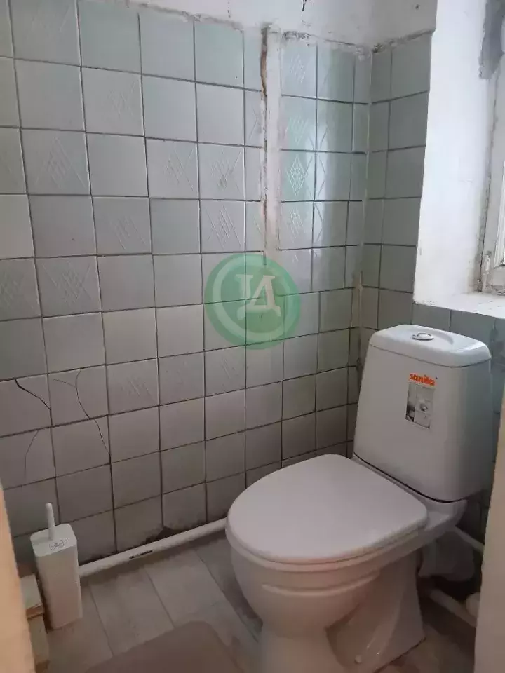Продам дом на 2-х хозяев, квартирный статус. - Орск