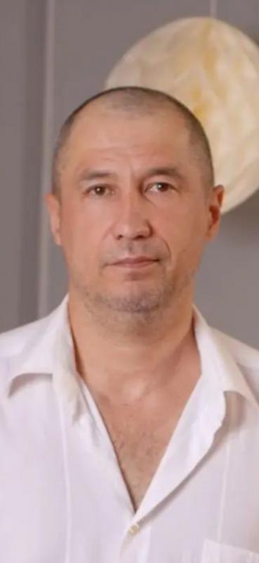 Слесарь-сантехник, штукатур-плиточник ищет работу - Новотроицк
