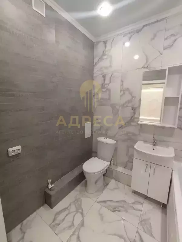 🏠 Уважаемые покупатели! 🏠 Продается уютная однокомнатная квартира в престижном районе города по адре - Оренбург