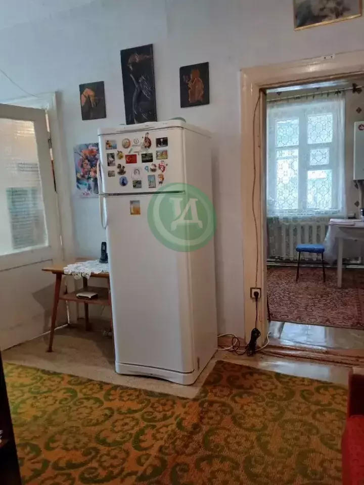 Продам дом на 2-х хозяев, квартирный статус. - Орск