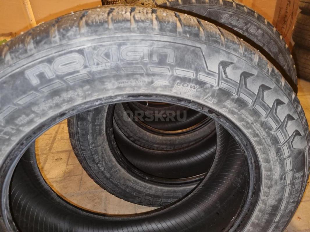 Nokian Tyres Hakkapeliitta 7 245/55R19
Шипы все (дошиповка+родные)
Не горбатые , не спускают
Есть - Орск