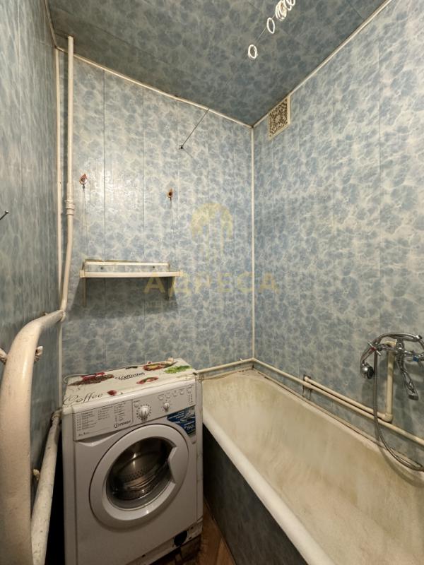 В продаже комната в двухкомнатной квартире, площадью 14,4 кв. - Оренбург