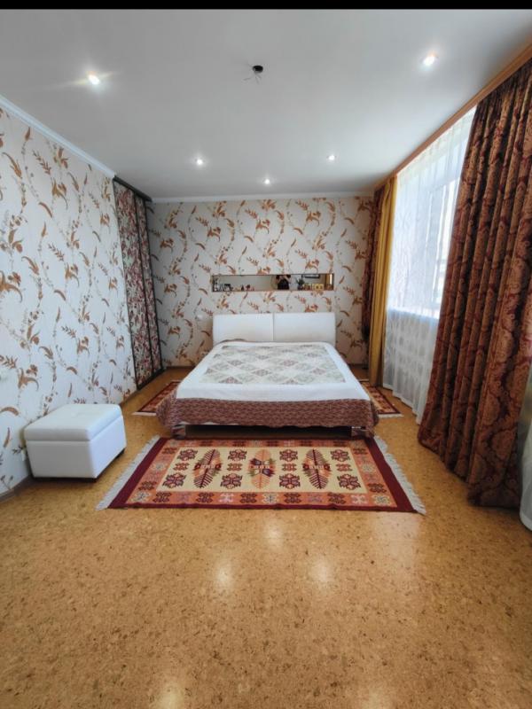 Продаем 2-х этажный Коттедж 261,2 кв. - Орск
