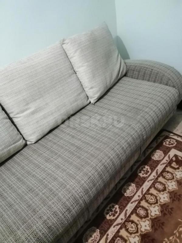Продам диван б/у общая длина 230 см - Орск