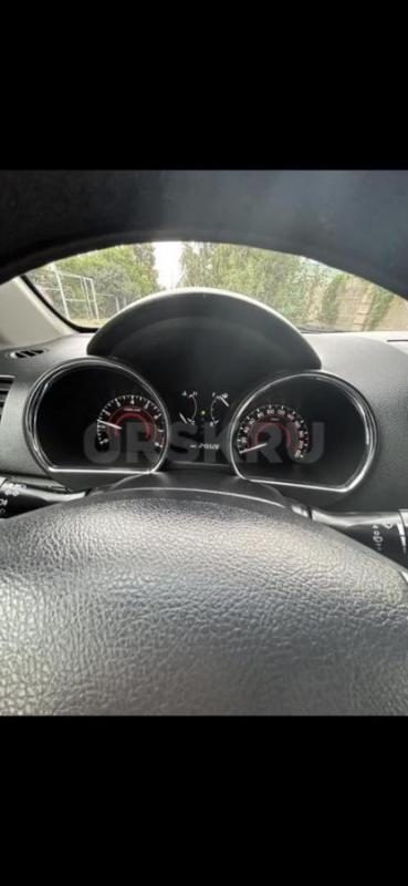 Автомобиль полностью обслужен, сигнализация с обратной связью, управление с телефона, резина зима, л - Орск