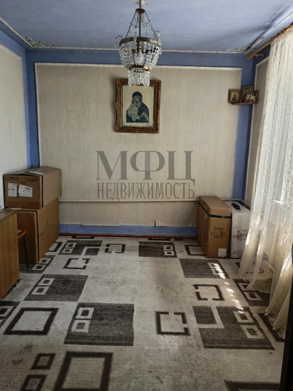 Продаётся 3 комнатная квартира на 5 этаже 5 этажного кирпичного дома. - Орск