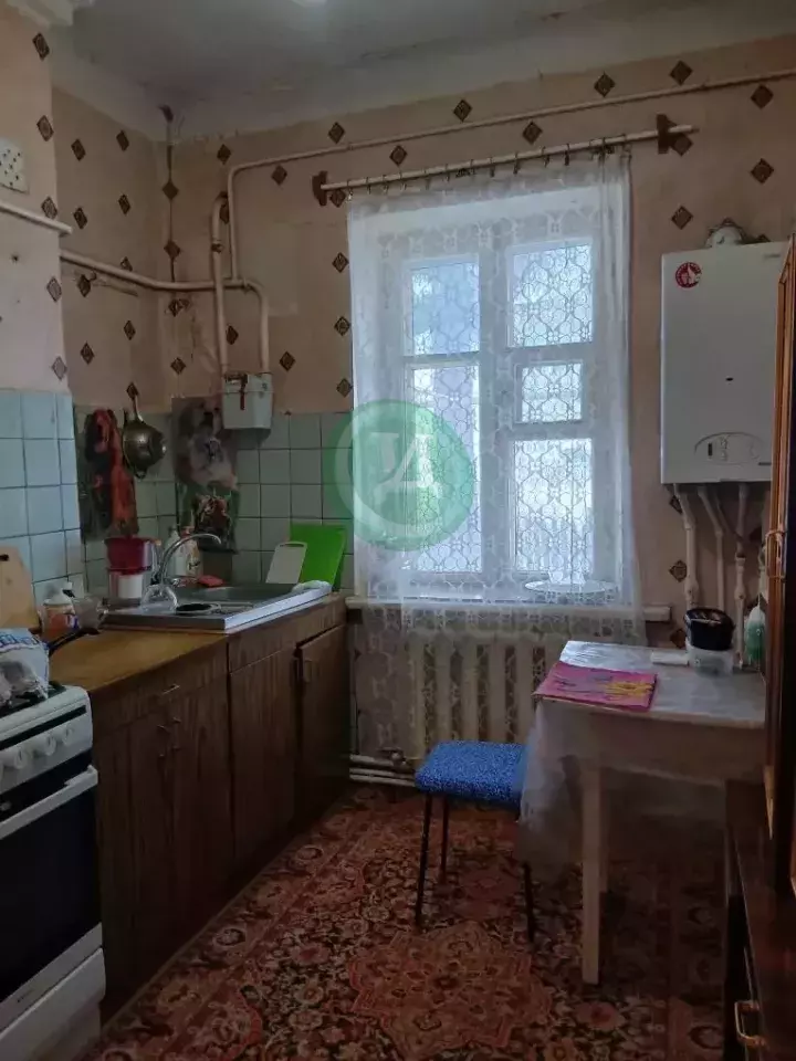 Продам дом на 2-х хозяев, квартирный статус. - Орск