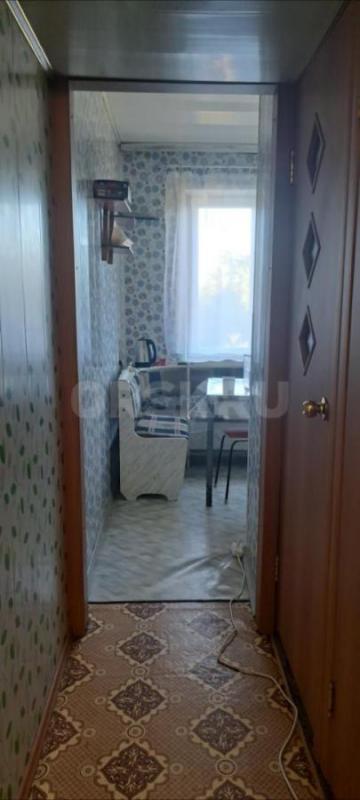 Продам 2-х комнатную  квартиру в спальном районе города Орска на пятом этаже пятиэтажного дома 5/5 о - Орск