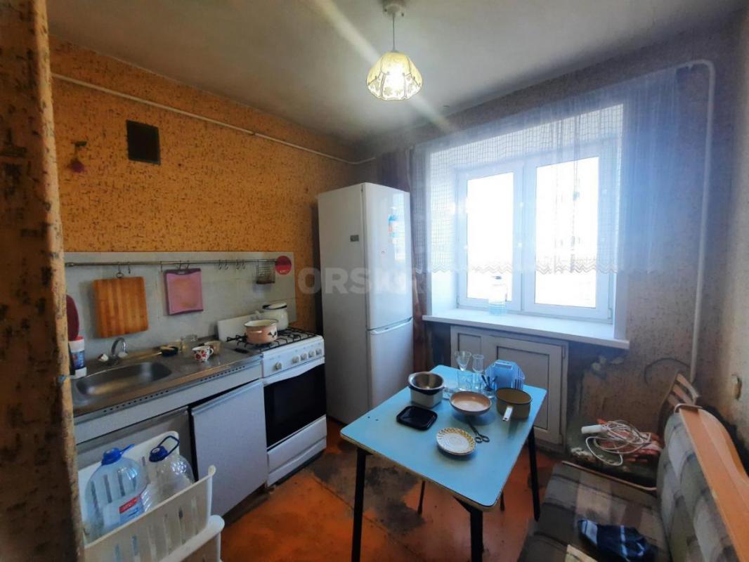 Продам однокомнатную квартиру, 5/5, по пер. - Орск