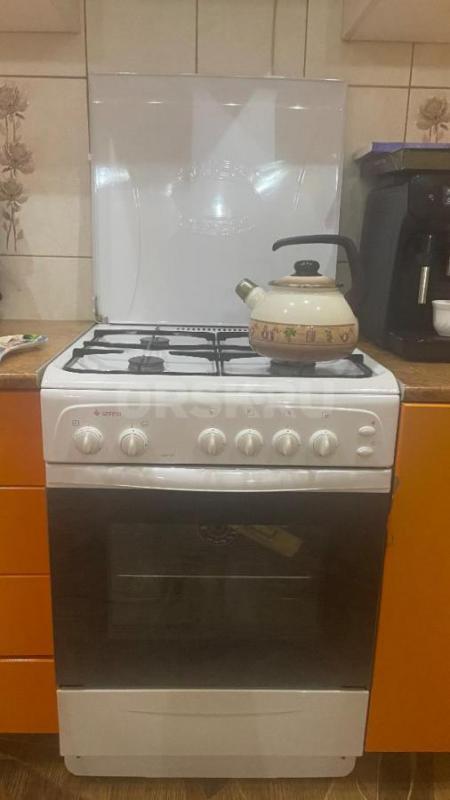 Продам кухонный гарнитур и газовую плиту - Орск