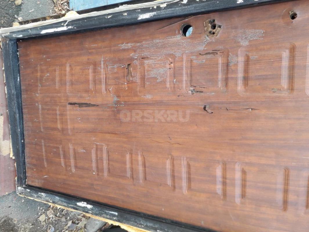 Металлическая входная дверь с коробкой. - Орск