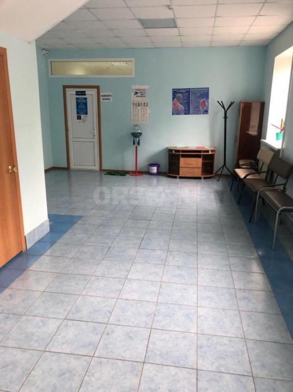 Сдам помещения в аренду в отдельно стоящем двух- этажном здании по адресу ул. - Орск
