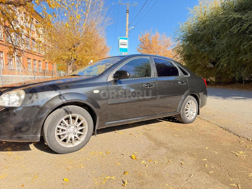 Продам машину в хорошее состояние по технической части , по кузову косяков нет . - Орск